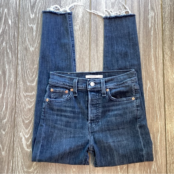 Levi’s Wedgie skinny Jeans Size 26 in Charcoal - Picture 4 of 6